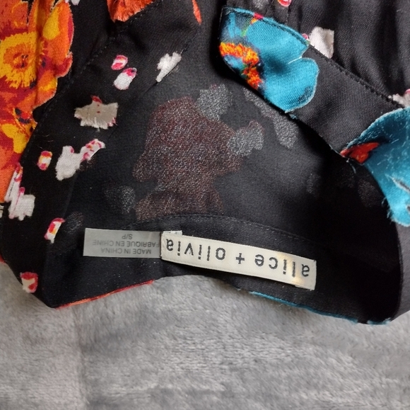 Alice + Olivia Silk Floral Belle Oversized Tunic Small - Picture 4 of 8